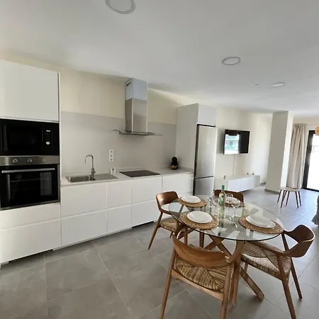 Arena Coral - Main Street - 50m Corralejo